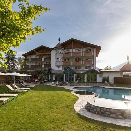 Hotel Burggraeflerhof Merano Esterno foto