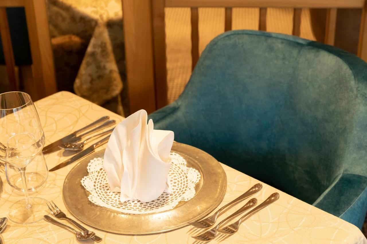 Hotel Burggraeflerhof Merano Esterno foto