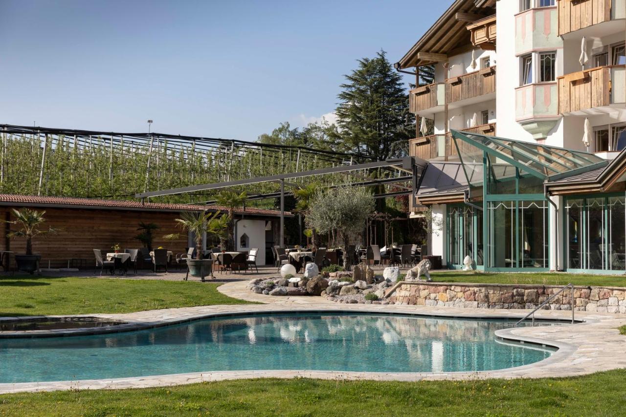 Hotel Burggraeflerhof Merano Esterno foto