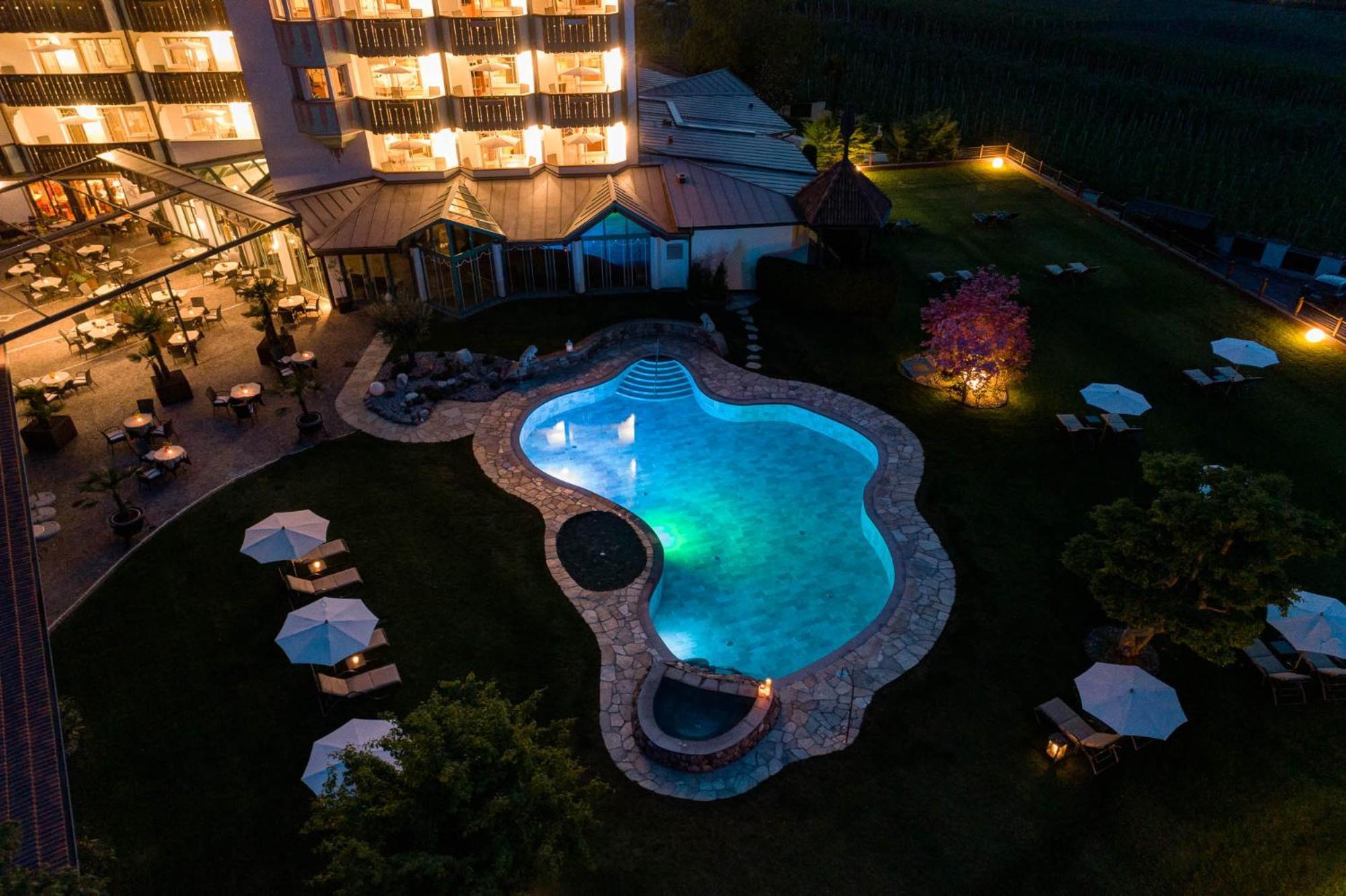 Hotel Burggraeflerhof Merano Esterno foto