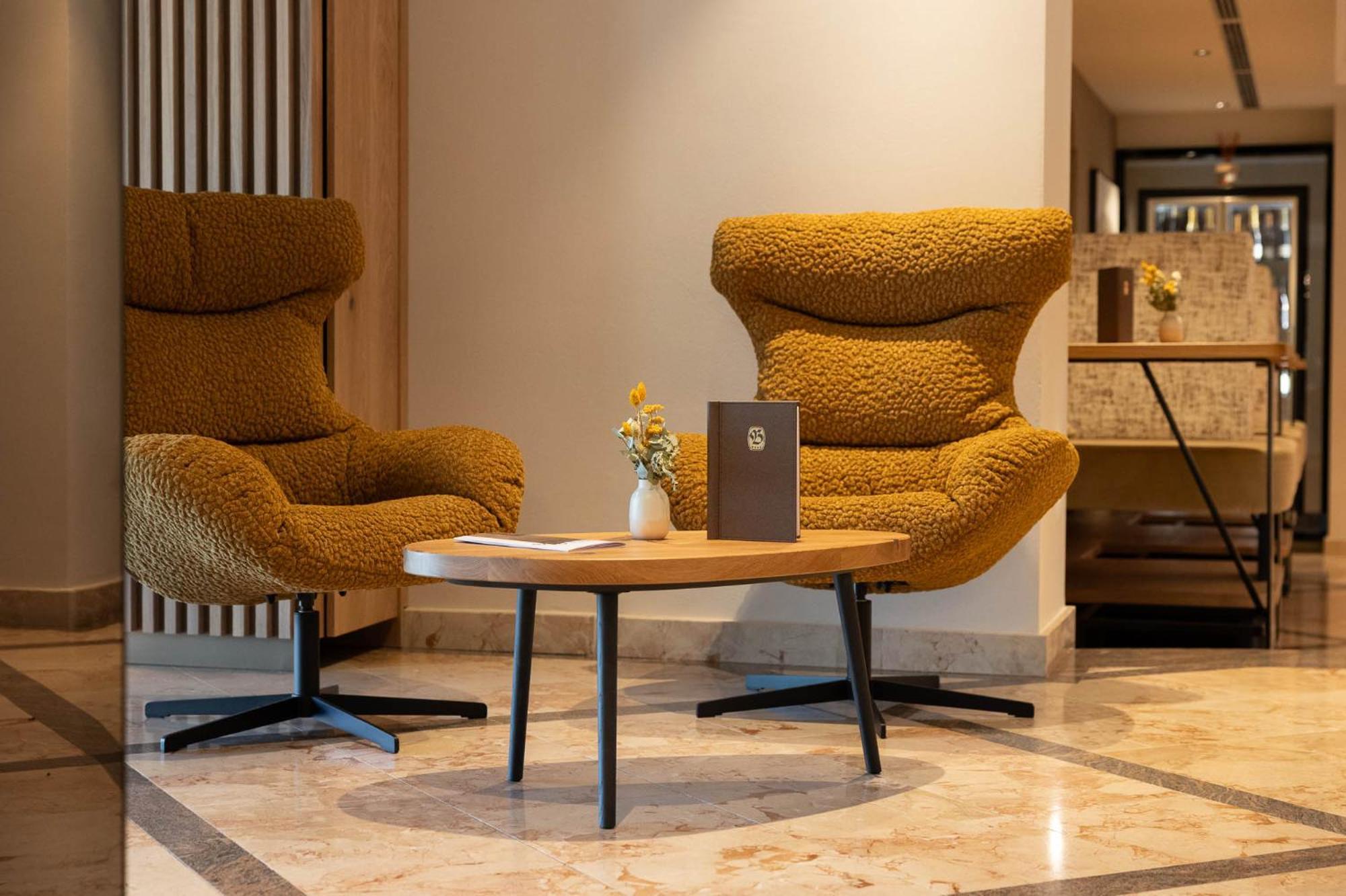 Hotel Burggraeflerhof Merano Esterno foto