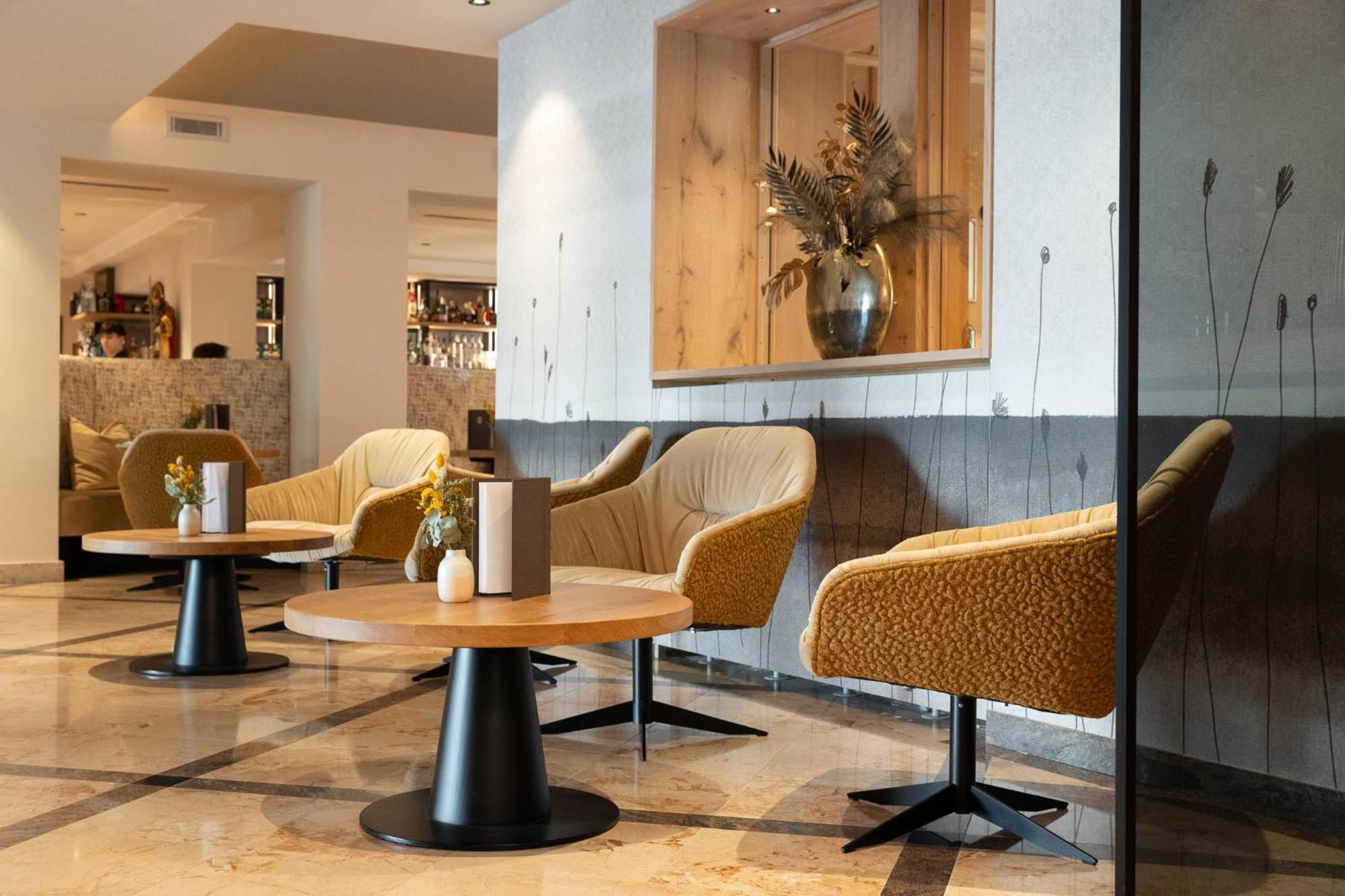 Hotel Burggraeflerhof Merano Esterno foto