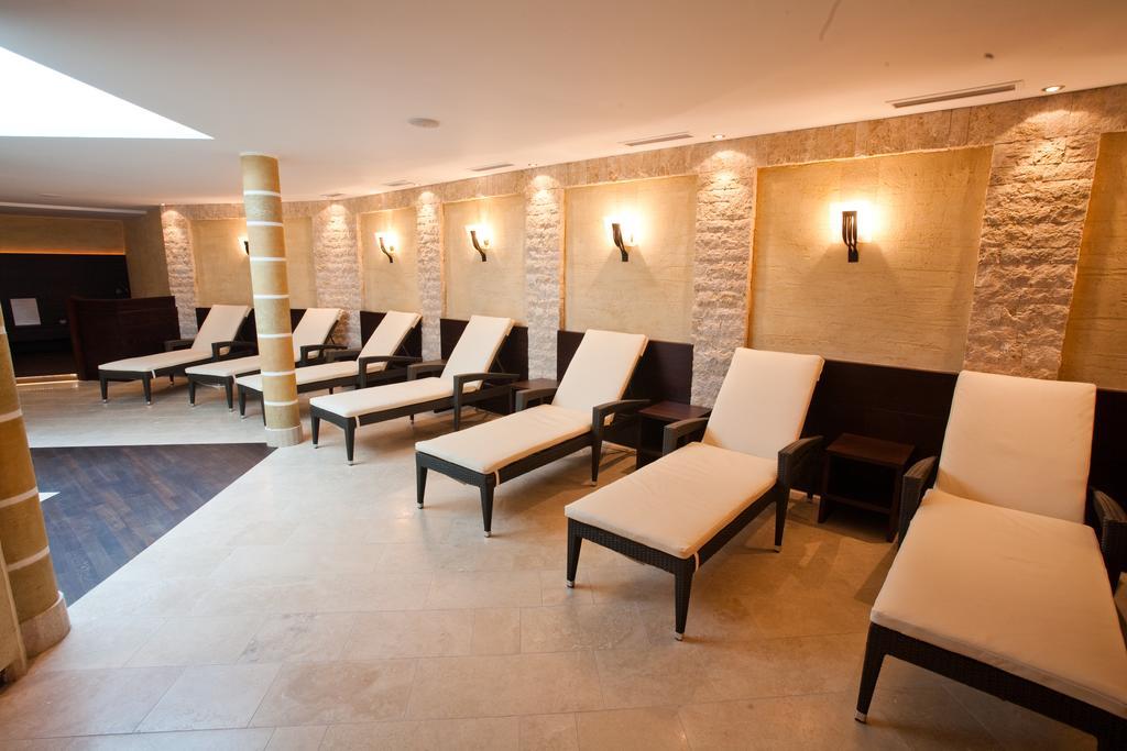 Hotel Burggraeflerhof Merano Esterno foto